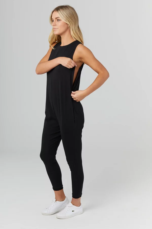 VILLA JUMPSUIT (BLACK)